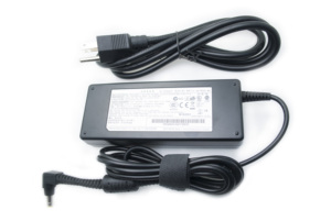 Adaptador de Corriente para Portátil de 15.6V 5A DC 78W, Nuevo, con Protección OTP, Certificación CE/FCC/ROHS, Conector de 5.5x2.5mm, ABS/PC Ignífugo - Product Image 2