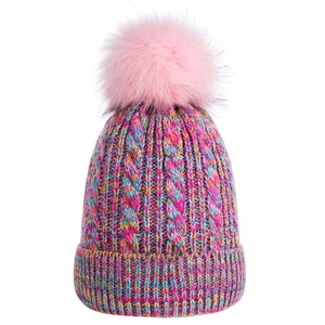 Gorro de Invierno de Punto Arcoíris <span class=keywords><strong>para</strong></span> Niños, Popular y Más Vendido, con Pompón de Piel Sintética - Product Image 1
