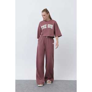 ชุดเซ็ตสองชิ้นสไตล์มินิมอลสำหรับผู้หญิง แขนสั้น กางเกงขายาว สีม่วง ใส่ได้ทุกฤดู - Product Image 4