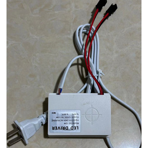 Driver tactile LED 12V DC 12W AC 90V-265V à connexion neutre monophasée - Product Image 2