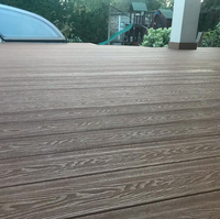 Platelage extérieur durable en WPC, composite solide et résistant aux UV/à la décoloration, avec caractéristique d'étanchéité