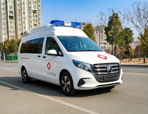 Nouvelle <span class=keywords><strong>ambulance</strong></span> de transfert d'urgence pour patients Mercedes avec équipement médical Euro 5 Essence Transmission automatique Longueur 3-8m - Product Image 3