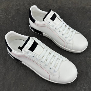 Chaussures de sport pour hommes de haute qualité, élégantes et de créateur, pour un style décontracté et luxueux, idéales pour la course et la marche. - Product Image 5