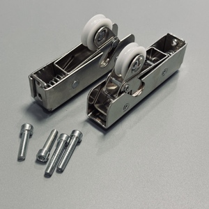 Poleas de tierra de dos ruedas de acero inoxidable de alta resistencia Ruedas largas Accesorios de hardware para puertas y ventanas Rodillos nuevos y mejorados - Product Image 4