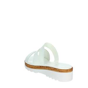 Sandalias Planas Cómodas de Verano para Mujer, Modelo IAF23209, Color Blanco, Marca Cinzia Soft - Product Image 1