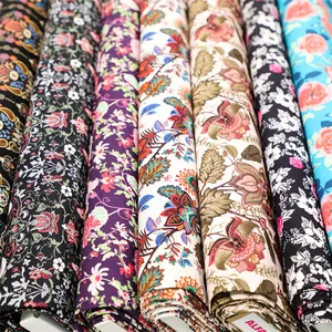 Hoge Kwaliteit Handwerk Quilt Bloemen Digitaal Bedrukt Geen Moq 100% Popeline 60S Katoenen Gazon London Liberty Stof Textiel