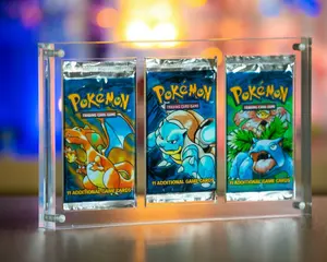 3 Slot Akrilik Pokemon Kartu untuk 3 Kartu