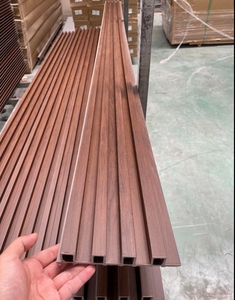 Hiện đại <span class=keywords><strong>PVC</strong></span> tráng WPC <span class=keywords><strong>Panel</strong></span> tường trang trí trong nhà Gỗ nhựa composite Ốp với rãnh thiết kế chống thấm nước & chống cháy - Product Image 4