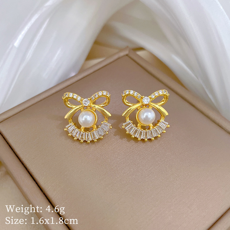 Boucles d'oreilles en or 4