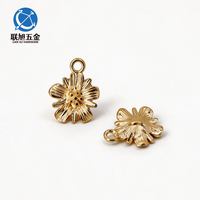 Étiquette personnalisée Lianxu OEM ODM avec logo de marque, breloque florale en alliage de zinc plaqué, accessoires métalliques DIY