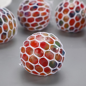 Nouveaux jouets souples en TPR, vente en gros, balles anti-stress en plastique, moins chères, en forme de raisin, pour adultes, jouets sensoriels à presser - Product Image 1