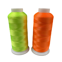 Chine Fournisseur En Gros 120D/2 100% Machine à Broder Polyester Petites Bobines 3000Y