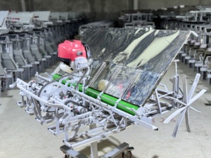เครื่องปลูกพืชแบบ 6 แถว 20 ซม. รุ่น OEM ประสิทธิภาพสูง ใช้เครื่องยนต์เบนซิน สำหรับปลูกข้าว ข้าวโพด ถั่วเหลือง - Product Image 3