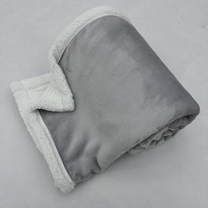Nhà Máy Chuyên Nghiệp Sherpa Chăn Tùy Chỉnh Công Ty Logo Sang Trọng Siêu Mềm Flannel Cực Lông Cừu Ném Chăn Cho Mùa Đông - Product Image 5