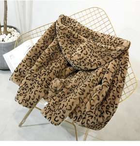 2019 donna all'ingrosso di lusso giacca di pelliccia sintetica di coniglio cappuccio corto con stampa leopardata pelliccia sintetica per donna - Product Image 6