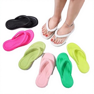 Sandalias de Playa para Mujer, Ligeras, Antideslizantes, con Parte Superior de EVA y Entresuela de PVC, para Interiores y Exteriores, Diseño Único, Gran Venta, a la Moda - Product Image 3