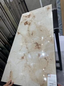 Gran oferta de baldosas de porcelana de mármol, línea dorada blanca, Carrara, lujo, alto brillo para uso Interior de suelo, Mural dorado - Product Image 5