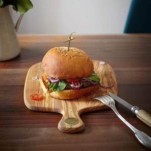 Tabla de Cortar Multiusos de Madera de Olivo, Forma Personalizable, Tabla de Cortar Premium de Madera de Olivo para Cocina y Restaurante - Product Image 4