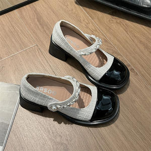 Scarpe da Donna Eleganti 2025 - <span class=keywords><strong>Mary</strong></span> <span class=keywords><strong>Jane</strong></span> Casual con Tacco Largo in Tweed Bianco e Nero e Dettagli in Pelle Verniciata - Product Image 2