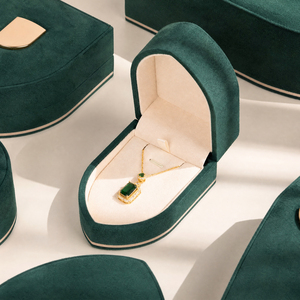Zebopak Emerald Green Velvet <b>Dome</b> Arch Jewelry Box Set with <b>Ring</b> Necklace Pendant Gold Trim Storage Case Supplier - Product Image 2