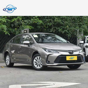 <span class=keywords><strong>Toyota</strong></span> <span class=keywords><strong>Corolla</strong></span> 1.2T S-CVT Híbrido Sedán <span class=keywords><strong>2023</strong></span> Usado en Venta, Volante a la Izquierda, 5 Plazas, Caja de Cambios Automática, Portaequipajes de Techo, Tapicería Trasera de Tela - Product Image 6