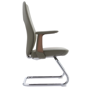 Hochwertiger Lederstuhl mit Bogenrahmen - Product Image 2