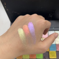 Fard à paupières multichrome crémeux à haute pigmentation, marque privée, finition scintillante, poudre, peau claire, paillettes, maquillage des yeux mat