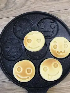 Padella per Pancake con 7 piastra unica e ben antiaderente per colazione e padella per frittelle Smiley di facile pulizia