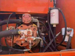 Excavadora de cadenas Doosan DH-150 usada, coreana, de alta eficiencia y buen precio, 14 toneladas, capacidad de cazo de 0.75m, en venta - Product Image 6