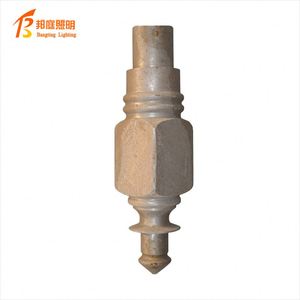 Kit <span class=keywords><strong>de</strong></span> base en aluminium moulé <span class=keywords><strong>de</strong></span> style classique européen avec boîte <span class=keywords><strong>de</strong></span> jonction + boîte <span class=keywords><strong>de</strong></span> câblage + plaque <span class=keywords><strong>de</strong></span> couvercle + presse-étuques pour jardin et extérieur - Product Image 1
