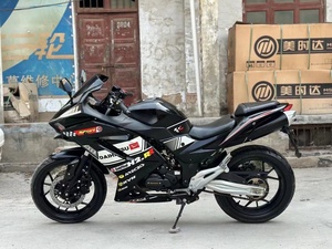 Moto sportive Kawasaki <span class=keywords><strong>H2</strong></span> 250cc, refroidissement par eau, puissance 23,5 kW, vitesse maximale >180 km/h, excellent rapport qualité-prix pour les débutants, utilisation quotidienne - Product Image 4