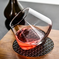 Verre à whisky sans pied hexagonal moderne de luxe de 200 ml, fabriqué à la machine, en cristal rotatif, durable et en stock
