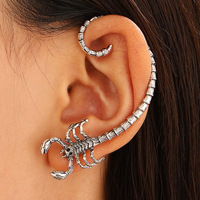 Punk gothique foncé Scorpion boucles d'oreilles pour femmes Vintage insecte mille-pattes Piercing boucles d'oreilles Halloween fête oreille décoration bijoux