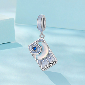 Émail Processus Résine Spinelle Plaqué Or Blanc 925 <span class=keywords><strong>Argent</strong></span> Fine Jewelry Pendentifs Charmes SCC3054 Haute Prêtresse Tarot <span class=keywords><strong>Pas</strong></span> <span class=keywords><strong>Cher</strong></span> Pendentif - Product Image 2