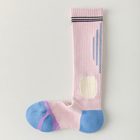 Chaussettes de cyclisme personnalisées avec logo, soutien de la voûte plantaire, compression haute, pour hommes, chaussettes de sport premium pour la vente en gros