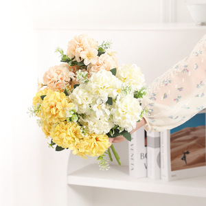 Flores Artificiales de Crisantemo Nieve, 4430cm, Seda, Alta Simulación, Decoración para Sala de Estar, Accesorios de Fotografía, Venta al Por Mayor - Product Image 3