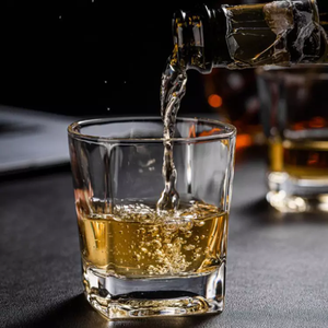 Vaso de Whisky Cuadrado de Base Pesada Transparente de 9 oz, Estilo Americano, con Logotipo Personalizado, el Más Vendido del <span class=keywords><strong>2022</strong></span>, para Fiestas - Product Image 2