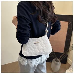 Bolso de hombro con cierre de cremallera para primavera y otoño, nuevo bolso elegante de color sólido para mujer, bolsos de moda sencillos de PU - Product Image 5