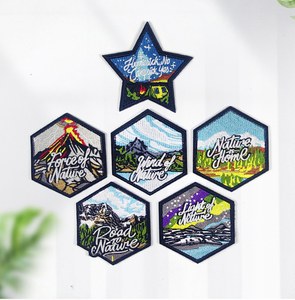 In Voorraad Outdoor Patch Borduurwerk Haak En Lus Ijzer Op Bergbeklimmen Camping Patches Badge Voor Tas Hoed - Product Image 1