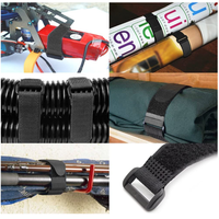 Sangle de fixation réglable et pratique en nylon 100% avec fermeture auto-agrippante