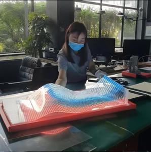 Màn hình <span class=keywords><strong>LED</strong></span> pha lê màn hình thương mại linh hoạt cửa sổ tiêu thụ điện năng thấp với tuổi thọ dài và chống chịu thời tiết - Product Image 3