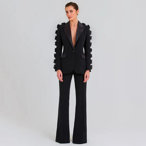 Manteau <span class=keywords><strong>de</strong></span> luxe noir à col en V et fleurs 3D pour femme, robe <span class=keywords><strong>de</strong></span> soirée <span class=keywords><strong>longue</strong></span> et pantalon droit, ensemble tailleur pour femme - Product Image 3