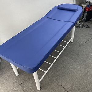 เตียงนวดหน้าปรับระดับได้สีขาว โครงโลหะ หุ้มหนัง PU สำหรับร้านเสริมสวย พร้อมพนักพิงศีรษะ - Product Image 4