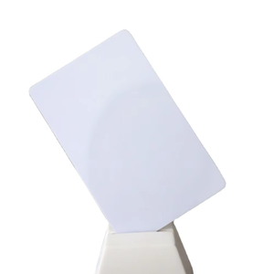 Tùy chỉnh sang trọng <span class=keywords><strong>NFC</strong></span> 215 RFID kinh doanh thẻ PVC thông minh Điện thoại di động cảm ứng liên lạc thẻ tiktok tương thích 13.56MHz ISO in - Product Image 1