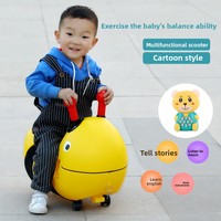 Trottinette à quatre roues en plastique Bee Design avec fonction glissière et balançoire pour enfants de 2 à 4 ans