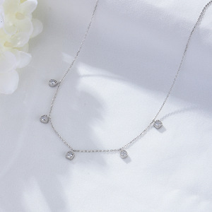Landy Wholesale Fashion Jewelry Colliers en argent sterling 925 plaqué or Collier géométrique carré rond gouttes d'eau Collier en diamant - Product Image 3