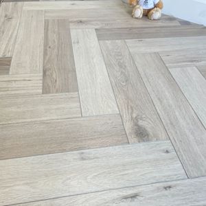 Revêtement de sol en chêne européen <span class=keywords><strong>Chevron</strong></span> Spc Aspect bois dur Revêtement de sol en vinyle Spc <span class=keywords><strong>Parquet</strong></span> Click Spc à chevrons - Product Image 6