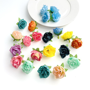 Bouquets de roses artificielles de 3 cm de diamètre multicolores pour décorations de mariage et travaux manuels DIY - Product Image 1