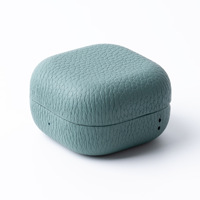 Funda Protectora de Cuero Genuino con Patrón de Lichi para Samsung Galaxy Buds4, Ofrece Protección para tus Auriculares