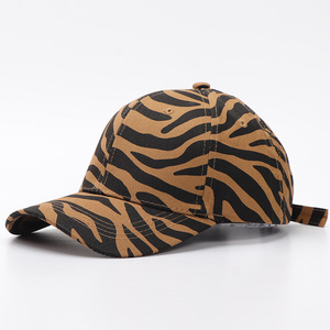 Casquette de baseball unisexe de luxe vintage à 6 panneaux brodée motif léopard OEM, casquette trucker de haute qualité avec logo personnalisé - Product Image 5